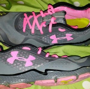 Women's size 8.5 UA